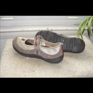 Natural Spirit Sz 6.5